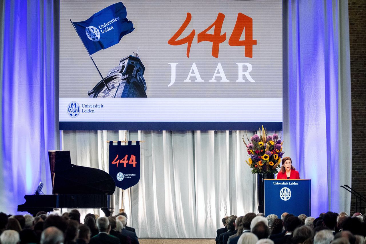 Image from 444ᵗʰ Anniversary of Leiden University by Clara Lezla